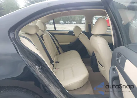 2011 Volkswagen Jetta 2.5L Se из США, поврежденный, VIN 3VWDZ7AJ1BM054752